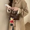 2026 Nuevo Estilo Moda Femenina Bolso Cruzado Sencillo Casual Estilo Coreano Bolso Cuadrado Pequeño Moda Retro Bolso de Hombro Único Pequeño