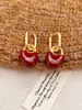 Pendientes de gota de agua irregulares de alta gama, pendientes versátiles de lujo ligero, diseño de nicho para mujer