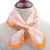 Pañuelo de Seda Pequeño de Gasa 65cm Pañuelo Cuadrado Pequeño de Temperamento Retro para Mujer Pañuelo Decorativo Combinable Pañuelo Cuadrado de Primavera y Verano