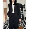 Blazer casual estiloso e sofisticado para mulheres, nova coleção outono 2026, chique e versátil para o trabalho, perfeito para baixinhas