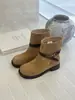 Botas Martin de suela gruesa para mujer 20260 año temperamento moderno otoño nuevo estilo de moda versátil ligero para aumentar altura botas cortas casuales