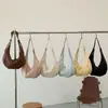 Bolso bandolera de gran capacidad estilo coreano, bolso tipo empanada de moda, color liso simple, bolso versátil nuevo para debajo del brazo, verano 2026