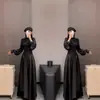 Sencillo, elegante, versátil, elegante, para ir al trabajo, Nueva Colección Primavera/Otoño 2026, estilo Hepburn, adelgazante, sentido del diseño, top de manga larga, moderno
