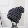 Nuevo gorro de punto moda coreana gorro de punto transpirable venta al por mayor de fábrica para hombre gorro de felpa de rayas finas gorro de lana