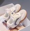 Sapatos estilo alemão para crianças, color block, versão coreana, novo estilo, tênis, 2026, primavera e outono, sola reta, versátil, tênis brancos pequenos, tênis esportivos casuais, da moda