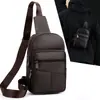 Bolsa de Peito Masculina em Couro Genuíno Bolsa de Ombro Cruzada Tendência Casual para Esportes ao Ar Livre Estilo Simples Versátil Preto Marrom