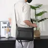 Mochila Casual Coreana Ligera Simple Estilo Callejero para Hombre Bolso Cilíndrico Multifuncional Bolso Cruzado Deportivo Casual de Moda para Hombre