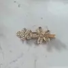 2026 Novo Presilha de Cabelo Estilo Coreano com Laço de Strass para Mulheres, Presilha Lateral com Flor de Pérola, Presilha Bico de Pato Acessório de Cabelo