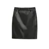 Atacado de Roupas Femininas Transfronteiriças Estilo Europeu e Americano Retrô Outono e Inverno Cintura Alta Saia de Quadril Saia Curta de Comprimento Médio com Fenda em PU