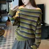 Suéter de punto con cuello oblicuo estilo coreano, hombros descubiertos, rayas en contraste para mujer, top de suéter estilo perezoso holgado para otoño e invierno