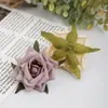 En stock adorno de tocado de rosa recta rizada artificial decoración retro europea rosa recta rizada cabeza de rosa flor falsa flor de seda