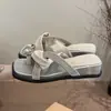 Chanclas de strass estilo hada para mujer 2026 verano nuevo estilo francés combinan con faldas sandalias sandalias planas de punta abierta