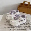 Tênis de Plataforma de Princesa para Meninas Estilo Doce 2026 Novidades Tênis Esportivos Mais Vendidos para Meninas Cadarço de Laço Sapatos Brancos Antiderrapantes