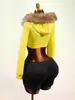Sudadera corta con capucha y cuello de pelo estilo Y2K para mujer, cárdigan con cremallera y estampado de letras, chaqueta cruzada para mujer que revela la cintura, estilo hot girl