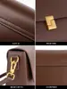Suministro Exclusivo Transfronterizo de Bolsos Cuadrados Pequeños de Piel de Vaca Nuevo Estilo 2026 Moderno para el Día a Día Bolso de Mujer de Cuero Genuino Bolso Cruzado Retro Versátil