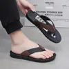 Chanclas para hombre, antideslizantes, de moda, casuales, de suela suave para verano, para usar al aire libre, estilo coreano moderno, únicas y elegantes