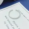 Anel Liso Brilhante de Prata Esterlina S925 para Mulheres Estilo Ins Versátil para o Dia a Dia Acessível Luxo Design de Alto Padrão Aberto Ajustável