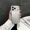 Adecuado para iPhone 18 Pro Max, funda magnética para teléfono con sensación de piel mate, cubierta protectora de ventana grande con recubrimiento de aceite para Apple 17