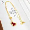 Mismo Estilo que el de la Tienda, Collar de Calabaza Roja Chapado en Oro con Incrustaciones Completas de Diamantes para Mujer, Cadena Elegante para Clavícula, Regalo para Novia, Artículo de Nicho Versátil de Gama Alta