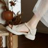 Sandálias de Solado Grosso com Biqueira Aberta para o Verão de 2026, Novo Estilo Francês, Saltos Bloco Leves, Super Versáteis e Estilosas, Sapatos Femininos com Tira Única