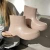Moda solado grosso BV um passo outer wear cabeça grande sapatos d'água galochas cor de doce galochas manteiga botas curtas impermeáveis femininas