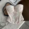 Projetado com um Estilo Puro e Atraente, Top Tubo Rosa com um Toque Feminino