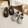Zapatos Pequeños de Cuero para Niñas 2026 Primavera y Otoño Nuevo Estilo Mocasines de Suela Suave para Niños Zapatos Bajos Chic de Princesa para Niñas Pequeñas