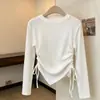 Camiseta de Manga Longa Feminina Outono e Inverno Nova Design de Nicho Senso de Design Cordão Ajustável Slim Fit Solto Camisa Base Redonda Top