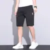 Verano 2026 Nuevos Shorts Casuales de Moda para Hombre Tela de Seda Helada Shorts para Hombre Shorts Juveniles Shorts de Cinco Puntos