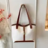 Bolsa Tote para Mulheres, Estilo de Nicho, Novo Modelo 2026, Bolsa de Ombro Color-Blocking da Moda Versátil, Bolsa de Mão Estilo Balde
