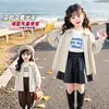 Jaqueta corta-vento dupla de renda estilo coreano para meninas, estilo primavera e outono 2026, nova moda infantil, top estiloso para meninas, tendência