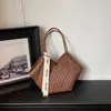Bolsa Feminina Nova de Verão 2026 Estilo Coreano Grande Casual Bolsa de Ombro para o Trabalho Bolsa Tote Estudante