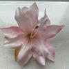 Pequeño lirio flor artificial tocado ropa horquilla accesorios corona horquilla flor material diy hecho a mano flor artificial arco de cabeza flor
