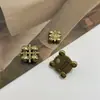 Accesorios de Aleación de Perlas Incrustadas de Diamantes Vintage Joyería Personalizada para Cuarteto Pendientes Franceses Estampador para Cabello Material de Decoración para Ropa y Bolsos