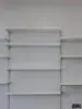 Tienda de ropa blanco y negro tira vertical de pilar A tienda de telefonía móvil estante de tira de tarjetas montado en la pared vitrina columna de escalera de doble orificio engrosada de tira vertical