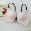 Lencería de Encaje Color Melocotón Leche Deseo Puro para Mujer, Realce y Elevación de Pecho Pequeño, Anticaída, Reducción de Seno Lateral, Conjunto de Sujetador sin Varillas