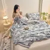 Manta Jacquard de Felpa de Leche Estilo Europeo Doble Capa Dobladillo Grande Manta de Lana Manta Gruesa de Invierno Manta para Siesta Manta Doble para Sofá