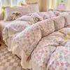 2026 Nuevo Estilo Algodón Puro Borde de Encaje Cubre Cama de Algodón Puro Juego de Colcha de Cuatro Piezas