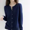 26 otoño nuevo cárdigan de lana de cuello redondo para mujer, chaqueta corta, cárdigan de punto liso, prenda exterior versátil