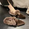 Zapatos de pelo de celebridad de internet para mujer 2026 otoño e invierno nuevo estilo para usar en exteriores punta fina sin cordones con felpa zapatos de conducción zapatos de algodón cálidos