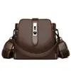 Bolso de Hombro de Moda de Gama Alta para Mujer Verano 2024 Nuevo Bolso Cubo de Cuero Suave Gran Capacidad Portátil Bolso Cruzado
