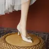 Salto Alto Fino Versátil com Strass Não Abrasivo para Mulheres 2025 Novo Outono Estilo Francês Elegante Salto Agulha Sapatos para Madrinhas para Mulheres