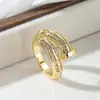 Anillo Cruzado Nuevo Lujo Intersectante Forma de Uña Moda Diseño de Alto Nivel con Brillo Incrustaciones de Pedrería Anillo de Dedo Abierto Ajustable Joyería para Mano