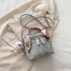 El popular bolso pequeño de este año para mujer 2025 primavera y verano nuevo estilo bandolera que combina con todo supercaliente bolso de cubo portátil para mujer