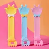 Cuchara Exprimidora Ergonómica para Bolsas de Gato, Alimentador de Snacks Líquidos para Mascotas para Gatos, Cuchara Dispensadora de Premios para Gatos sin Desorden, Accesorio de Alimentación para Gatos Fácil de Usar