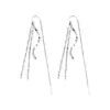 Pendientes de Borlas Curvas con Lentejuelas y Brillo Pendientes Largos Elegantes de Hada Moda Simple Estilo Coreano Cadena de Labios Alambre de Oreja Ondulado