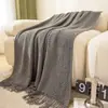 2026 Estilo Nórdico Cor Sólida Sofá de Quarto Cobertor de Escritório Sesta Tricô Manta Pequena Hotel Pousada Fim de Cama Cobertor
