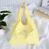 Bolsa Colete Xadrez Fresca e Simples Estilo Coreano, Leve e de Grande Capacidade, Adequada para Estudantes Indo para as Aulas e para o Trabalho, Bolsa de Mão Portátil para Mulheres
