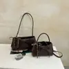 2026 nuevo diseño de bufanda con lazo de moda nicho simple bolsa de axila bolsa de mano para el trabajo bolsa de hombro para mujer