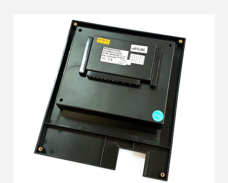 MC-880_15.jpg